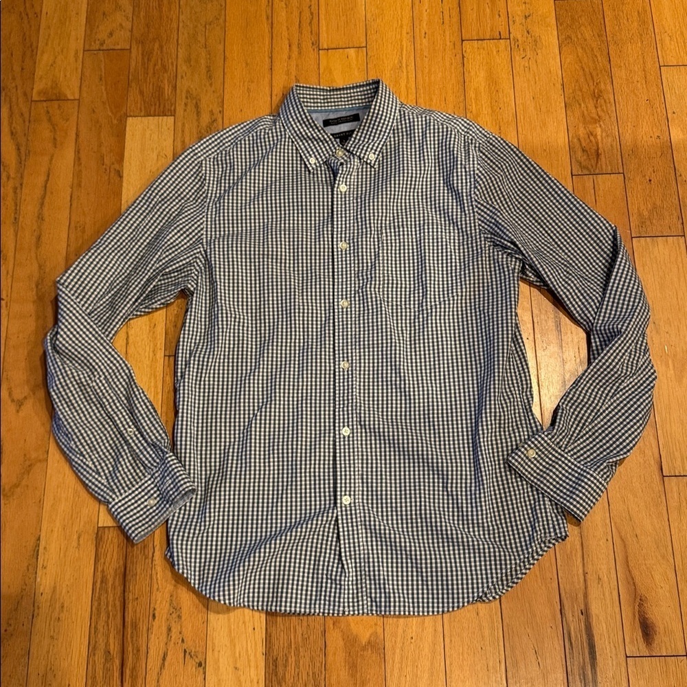 Banana Republic | Men’s Navy Blue Plaid Shirt | Grant Fit | size L